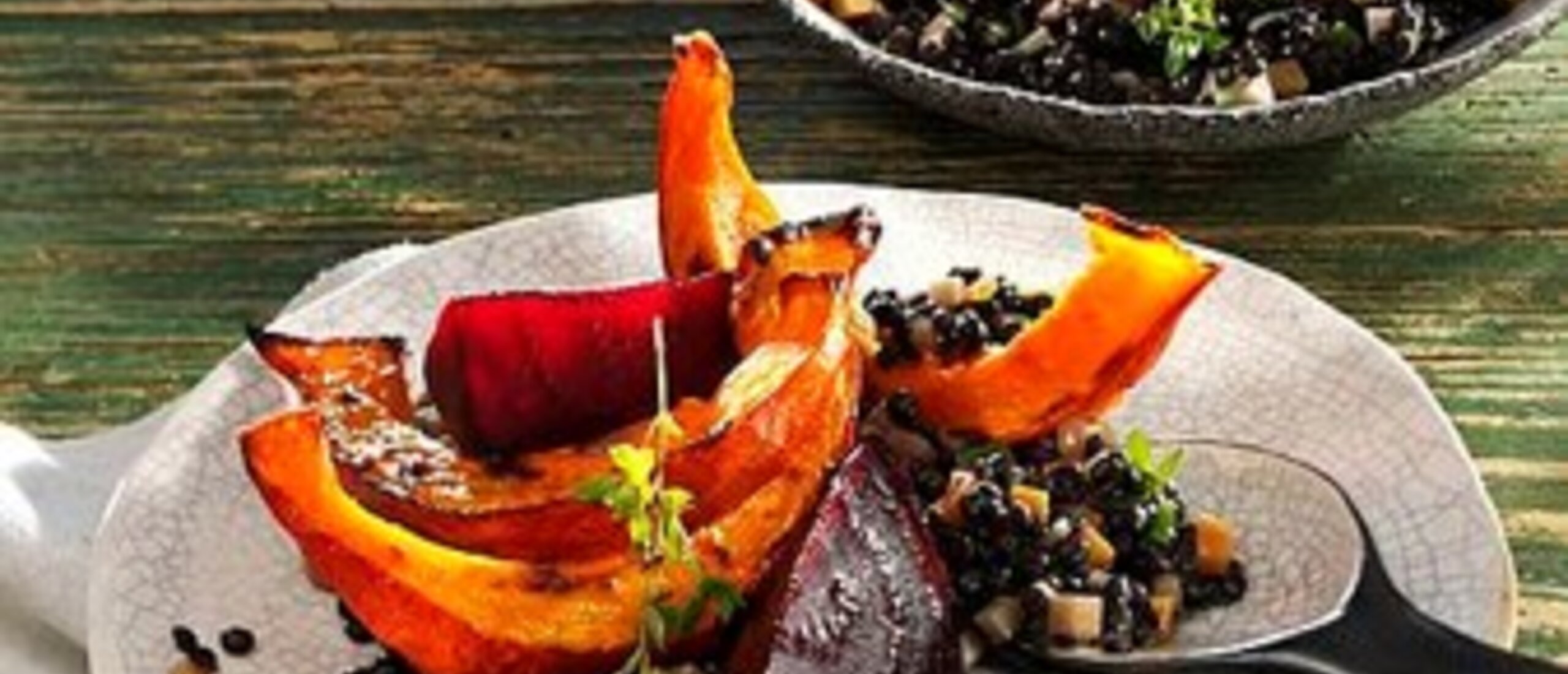 Rezept, Gericht von Develey: Beluga-Linsen in Senfsauce zu Rote Bete und Kürbis mit mittelscharfen Senf