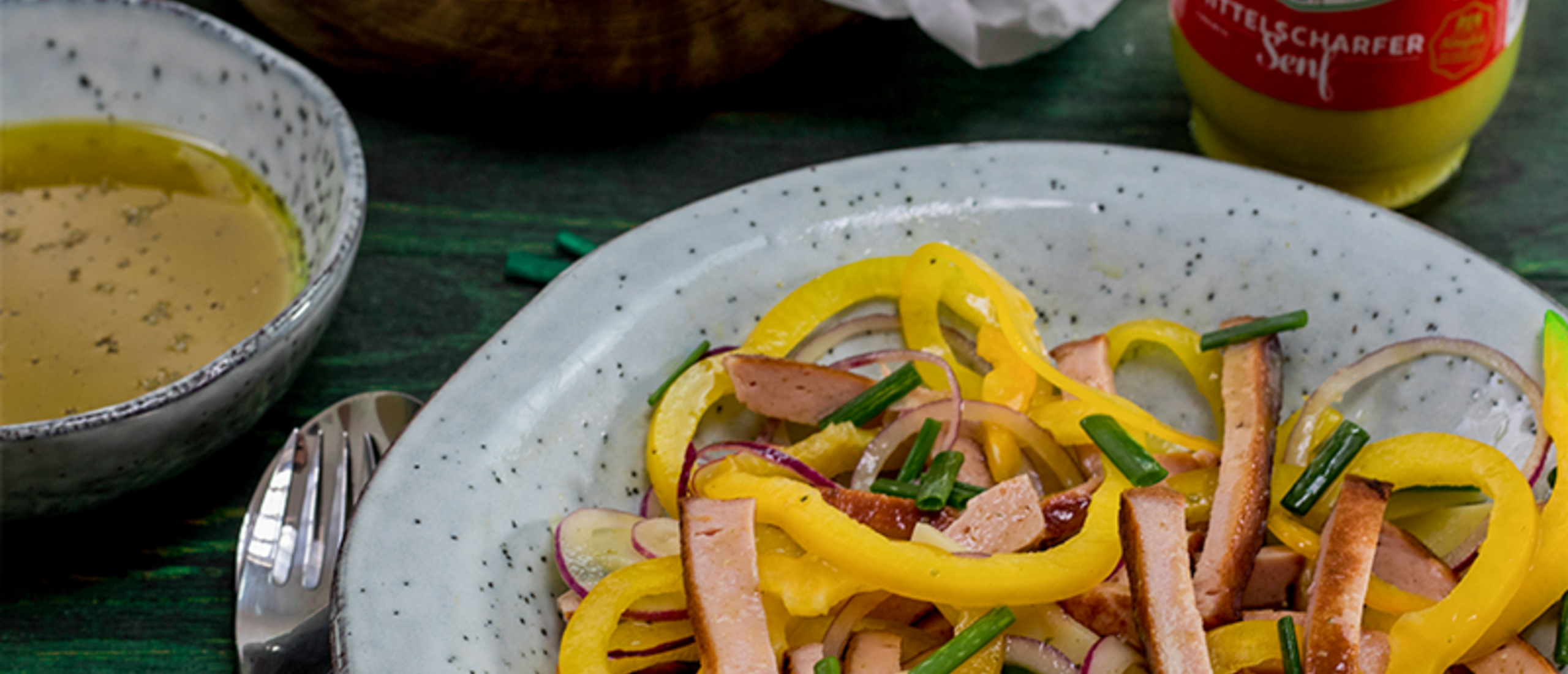 Rezept, Gericht von Develey: Leberkas Salat mit mittelscharfem Senf