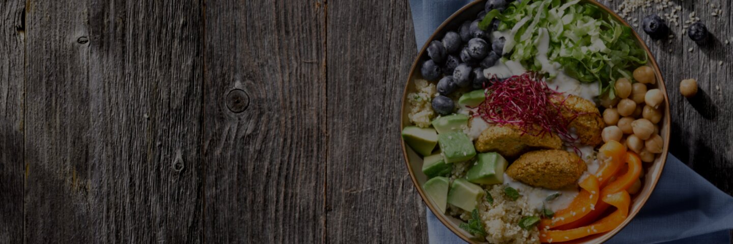 Develey Rezepte Bowl auf dem Tisch